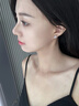 DAWOs999足銀熔巖蝴蝶耳釘女不規(guī)則肌理感輕奢小眾時(shí)尚冷淡風(fēng)氣質(zhì)耳飾 白金色 曬單實(shí)拍圖