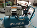 HYUNDAI韓國現代空壓機30L氣泵小型220v空氣壓縮機無(wú)油低噪工業(yè)級高壓 曬單實(shí)拍圖