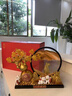 華之烽發(fā)財樹招財貓擺件搬家喬遷禮品開業(yè)禮物辦公室客廳玄關(guān)流沙裝飾 八方來財禮盒裝-【背靠金山】 曬單實拍圖