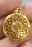 周大生黃金吊墜足金八寶羅盤(pán)福字蓮花掛墜項鏈送老婆送媽媽七夕禮物女 吊墜金重約1.4g（京倉發(fā)貨 贈金色銀鏈） 曬單實(shí)拍圖