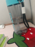 oktp噴霧水杯兒童初中學(xué)生上學(xué)專用運(yùn)動水壺夏季帶刻度吸管會噴水杯子 曬單實(shí)拍圖