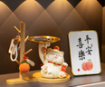 赟婭創(chuàng)意招財貓玄關(guān)鑰匙收納擺件客廳發(fā)財貓裝飾擺設(shè)喬遷之喜搬家禮物 招財福貓+收納木架+平安喜樂擺臺 曬單實拍圖