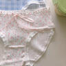 伊棠朵女童內褲純棉兒童女孩褲頭女大童12歲以上發(fā)育期內衣全棉短褲學(xué)生 【裝】草莓碎花 5條 L 【適合95-115斤】 曬單實(shí)拍圖