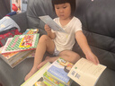 信誼世界精選圖畫(huà)書(shū) 猜猜我有多愛(ài)你 兒童繪本3-6歲 全球暢銷(xiāo)5000萬(wàn)冊(cè) 朗讀者推薦兒童書(shū)單 名師梅子涵推薦 兒童故事書(shū) 曬單實(shí)拍圖