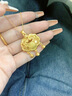 老鳳祥黃金項(xiàng)鏈女足金長(zhǎng)命平安鎖純金吊墜七夕情人節(jié)禮物送女友老婆媽媽 平安鎖吊墜配銀鏈【玫瑰禮盒】 金重約：1g 曬單實(shí)拍圖