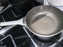 KIWICOO德國鈦聚力平底鍋不粘鍋家用牛排煎鍋無涂層煎蛋炒鍋電磁爐燃?xì)庠?【鈦聚力煎炒鍋】聚油抗凸 28cm 曬單實拍圖