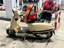 破界小卡拉圓燈款125踏板摩托車(chē)燃油2025款小巧代步免購置稅象牙白 曬單實(shí)拍圖