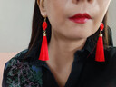 復古民族風(fēng)流蘇耳環(huán)大紅色繡球結婚舞蹈表演拍照過(guò)年佩戴喜慶耳墜88 玫瑰花大紅925銀勾 曬單實(shí)拍圖