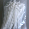 JTS國標PA66加厚尼龍扎帶自鎖式加寬工業(yè)級束線(xiàn)帶雙6材質(zhì)耐寒塑料高韌性捆扎綁扎帶黑白色塑料耐高溫 雙6加厚款 國標3*100寬2.5白100條 曬單實(shí)拍圖