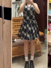 瑜尚臻品辣妹復(fù)古格子連衣裙女 2025夏季新款無(wú)袖掛脖法式收腰顯瘦連衣裙 v領(lǐng)掛脖系帶連衣裙【藍(lán)色格子】 曬單實(shí)拍圖