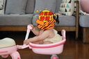 活石兒童扭扭車1-3歲可坐大人承重3-6歲防側翻溜溜車雙人嬰兒搖搖車 櫻花粉【拖斗+拉桿+推桿】 升級大拖斗可坐可儲物 曬單實拍圖
