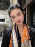 吳蠶里（WUCANLI）杭州絲綢高端法式緞面絲巾真絲女春秋季長款桑蠶絲圍巾披肩兩用 皮扣橘色 53x170cm 曬單實拍圖