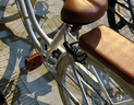 飛鴿（FLYING PIGEON）兒童自行車(chē)7-12歲自行車(chē)兒童單車(chē)小孩自行車(chē)成人通勤車(chē)自行車(chē)學(xué)生 標配珍珠白|單速|(zhì)輻條輪+禮包 26寸適合160-185cm 曬單實(shí)拍圖