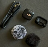 大疆（DJI）Mic Mini 迷你無(wú)線(xiàn)降噪領(lǐng)夾麥克風(fēng) 戶(hù)外采訪(fǎng)直播vlog手機相機高品音質(zhì)紐扣式收音麥 【安卓+蘋(píng)果15-17+相機】一拖二（含充電盒） 官方標配（不含 Lightning 連接頭） 曬單實(shí)拍圖