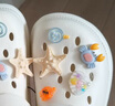 名創(chuàng)優(yōu)品（MINISO）洞洞鞋男女夏季外穿涼鞋防滑厚底踩屎感包頭涼拖鞋 白色+海洋星星 曬單實(shí)拍圖