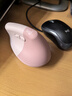 羅技（Logitech）Lift人體工學(xué)鼠標(biāo) 垂直鼠標(biāo) 小手鼠標(biāo) 無線藍(lán)牙鼠標(biāo) 3臺(tái)設(shè)備秒切換 帶Logi Bolt接收器 粉色 曬單實(shí)拍圖