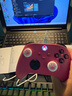 XBOX微軟xbox手柄Series X/S無(wú)線(xiàn)控制器XSX新款XSS藍牙PC電腦游戲手柄 xbox手柄 浪漫粉【送線(xiàn)/支架】 曬單實(shí)拍圖