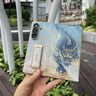 愛(ài)絢中國風(fēng)貔貅腕帶支架適用三星Zfold7手機殼galaxyfold7翻蓋式保護套折疊港版磁吸鏡頭全包男女新款 普通翻蓋款*燙金浮雕*電鍍硬邊【白鹿梵音】 三星Galaxy Z Fold7 曬單實(shí)拍圖