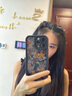 圣圖朗適用蘋(píng)果16promax手機殼新款iphone14高級感15pro卡通12滿(mǎn)屏復古動(dòng)物11潮8plus可愛(ài)女軟13掛繩全包 高孔-金鋼砂黑色-滿(mǎn)屏復古動(dòng)物  iPhone 16 pro max 曬單實(shí)拍圖