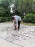 芝麻灰白黑火燒板花崗巖地磚淺灰色地鋪石學(xué)校廣場(chǎng)小區(qū)大理石地磚 淺灰色300*600/600*600 2cm厚 曬單實(shí)拍圖