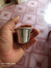蘿塑小酒杯二兩不銹鋼不銹鋼二兩白酒杯小圓杯啤酒杯酒盅杯一口杯 杯 不銹鋼酒杯【】 50ml 曬單實拍圖