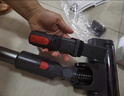 蘇泊爾（SUPOR）吸塵器家用無線手持綠光顯塵大吸力大功率輕量車載吸塵機(jī)長續(xù)航寵物家庭適用地毯貓毛狗毛吸毛器 【升級(jí)綠光養(yǎng)寵推薦】EVS-C7 PLUS-L 曬單實(shí)拍圖