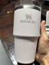 STANLEY網(wǎng)紅吸管杯水杯保溫杯大容量辦公車載不銹鋼杯子591ML-晶粉色 曬單實(shí)拍圖