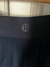 lululemon丨Varsity 女士風(fēng)琴褶高腰網(wǎng)球裙 速干 芯吸 LW8AJYS 海軍藍(lán) XS /4 曬單實(shí)拍圖