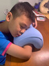 準航小學(xué)生午睡枕趴睡枕兒童午休枕頭趴桌子睡覺(jué)神器教室趴趴枕抱枕 曬單實(shí)拍圖