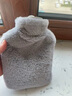 唯悠集熱水袋注水暖水袋大號(hào)2025新款加厚防爆暖寶寶暖手暖腳暖肚子神器 灰色【仿兔絨布套＋熱水袋】1000ml 曬單實(shí)拍圖