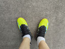 室內足球鞋平底牛筋底木板水泥地專(zhuān)用男女學(xué)生版防滑耐磨減震訓練 熒光綠 40 曬單實(shí)拍圖