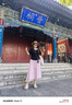 森馬（Semir）短袖t恤女涼感抗菌正肩修身2025夏顯瘦V領(lǐng)白色打底衫109325100002 曬單實(shí)拍圖