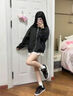 AJMF黑色情侶板鞋男女同款2025春秋百搭學(xué)生面包鞋男運動(dòng)休閑鞋子女 黑金色 單層 【升級款專(zhuān)柜版】 37 (235mm) 【標準尺碼】 曬單實(shí)拍圖