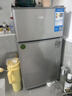奧克斯小冰箱家用小型迷你冷藏冷凍兩用出租房宿舍用節(jié)能省電寢室辦公室電冰箱 【熱賣款 升級凈化去味】22A126DW銀 曬單實拍圖