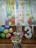 仕彩 白色印花數(shù)字氣球裝飾品兒童生日派對場景布置戶外手持拍照道具3 曬單實拍圖