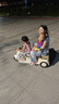 兒童電動(dòng)摩托車(chē)三輪車(chē)可坐大人男女寶寶車(chē)小孩充電雙人遙控玩具車(chē) 奶油咖【頂配+遙控+12v7a電瓶】 曬單實(shí)拍圖
