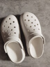 卡駱馳（crocs）經(jīng)典泡芙Clog男女一腳蹬懶人沙灘鞋 CR207521-100 37 曬單實(shí)拍圖