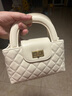 伊梵絡(luò )法式小眾包包女2026新款春夏菱格鏈條手提包時(shí)尚通勤單肩斜挎包 白色 曬單實(shí)拍圖