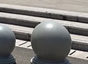 花崗巖路障石球人行道廣場(chǎng)擋車(chē)球戶(hù)外隔離石墩子車(chē)止石大理石圓球 灰色 60直徑 曬單實(shí)拍圖