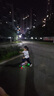 統步陸地沖浪板兒童滑板初學(xué)者成人專(zhuān)業(yè)免蹬彈簧橋四輪全閃29寸陸沖板 曬單實(shí)拍圖