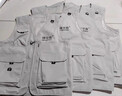 月洛嬋高端多口袋馬甲定制工作服印logo企業(yè)工裝坎肩戶(hù)外攝影多功能背心 A款【戶(hù)外多功能馬甲】灰色 XL 曬單實(shí)拍圖