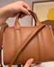 NINE WEST 玖熙戴妃包2024年新款斜挎包真皮輕奢女包高級感手提包七夕禮物 桃木深棕 曬單實(shí)拍圖