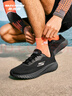 斯凱奇（Skechers）搖搖鞋｜男女款復古時(shí)尚跑步鞋休閑鞋耐磨舒適透氣 男款-全黑色/BBK 43 曬單實(shí)拍圖