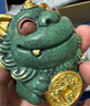錦山堂招財(cái)貔貅國學(xué)桌面擺件辦公室裝飾生日禮物送男生同事勵(lì)志伴手禮品 前程似錦-銅錢款+底座（禮盒裝） 無規(guī)格 曬單實(shí)拍圖