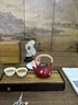 逸品春秋鋦銀蝶影瓊珠提梁壺家用過(guò)濾茶壺陶瓷功夫茶具泡茶器防燙泡茶壺 （鋦銀）蝶影瓊珠提梁壺【正紅】 曬單實(shí)拍圖