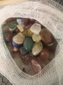 南京雨花石原石水培鵝卵石多肉鋪面魚(yú)缸盆栽七五彩小石頭 七彩雨花碎石(1.1-1.8厘米)-1斤 曬單實(shí)拍圖