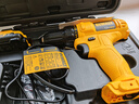 得偉（DEWALT）12V鋰電電鉆起子電動螺絲刀兩電一充套裝DCD700DK2-A9 曬單實拍圖
