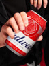 百威（BUDWEISER）淡色拉格 經(jīng)典紅罐啤酒整箱批發(fā) 聚會(huì )聚餐 中秋送禮 330mL 24罐 整箱裝 曬單實(shí)拍圖