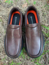 夢(mèng)特嬌高端男鞋 秋冬新款頭層牛皮商務(wù)樂(lè )福鞋 軟底輕便休閑皮鞋一腳蹬 棕色 41 曬單實(shí)拍圖
