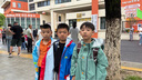 lemonkid兒童雨衣帽檐可拆卸雨披男女童上學(xué)衣帶書(shū)包位全身小學(xué)生雨衣 曬單實(shí)拍圖